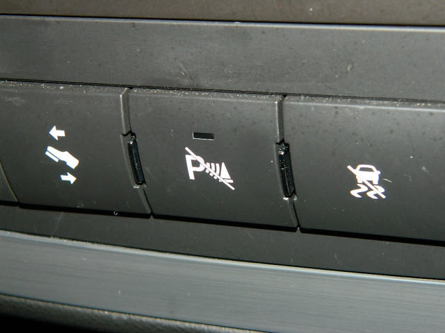 Chevrolet Avalanche 2011 photo 2