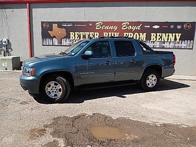 Chevrolet Avalanche 2011 photo 5