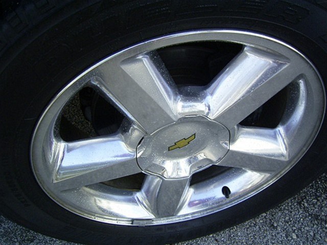 Chevrolet Avalanche 2011 photo 3