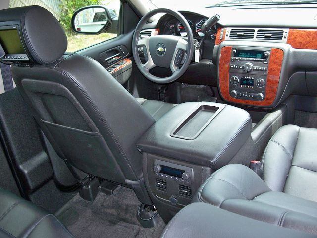 Chevrolet Avalanche 2012 photo 1