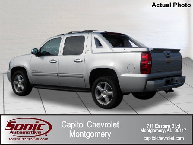 Chevrolet Avalanche 2012 photo 4