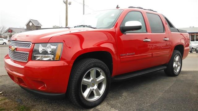 Chevrolet Avalanche 2012 photo 1