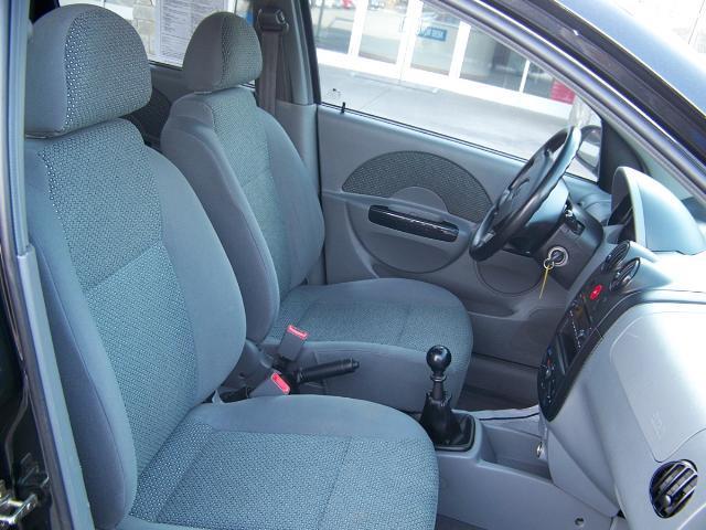 Chevrolet Aveo 2004 photo 1