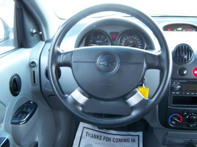 Chevrolet Aveo 2004 photo 4