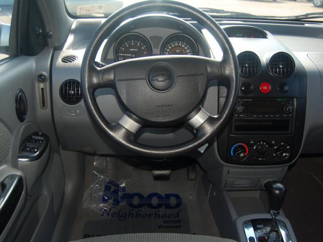 Chevrolet Aveo 2004 photo 4