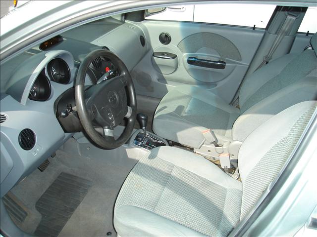 Chevrolet Aveo 2004 photo 2