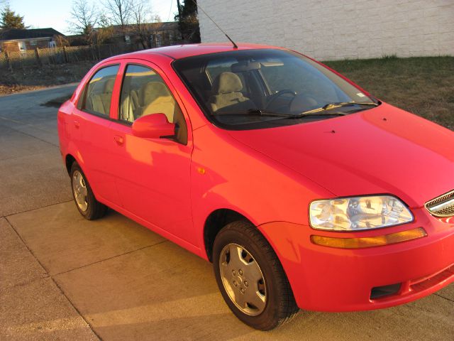 Chevrolet Aveo 2004 photo 3