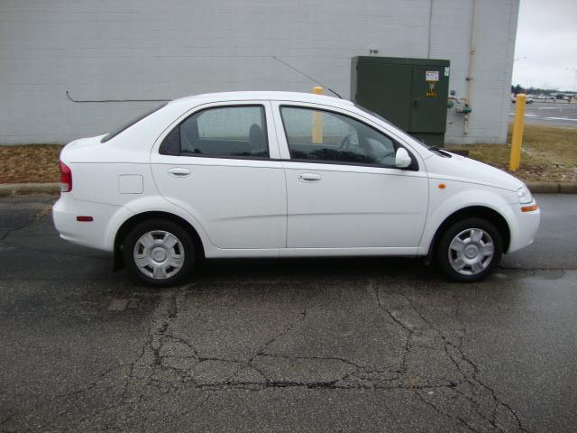 Chevrolet Aveo 2004 photo 1