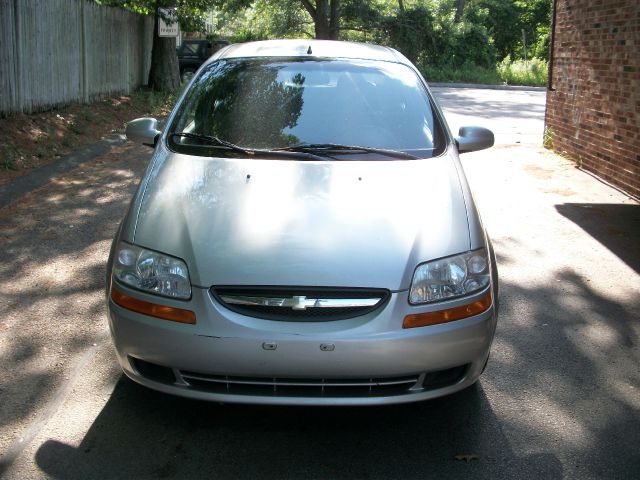 Chevrolet Aveo 2004 photo 4
