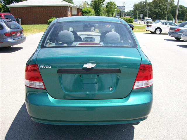 Chevrolet Aveo 2004 photo 3