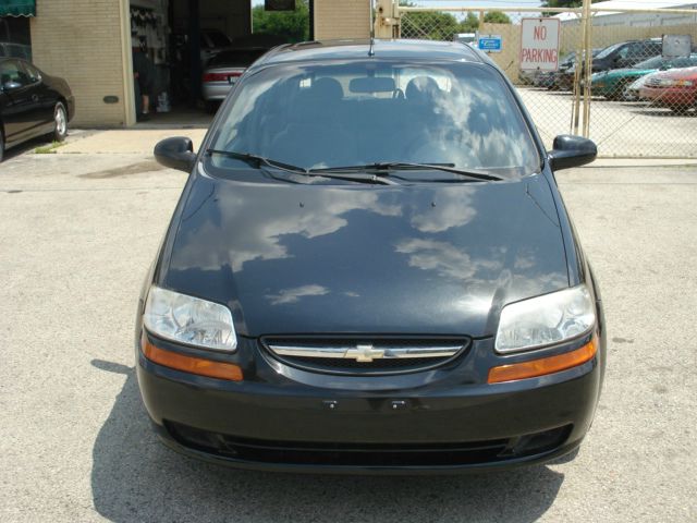 Chevrolet Aveo 2005 photo 2