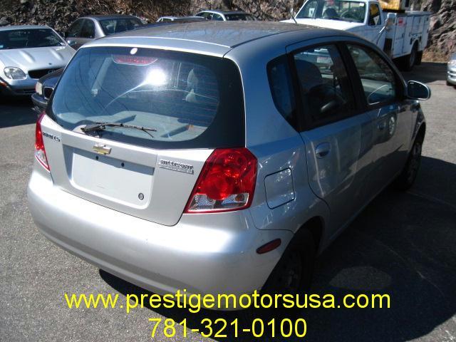 Chevrolet Aveo 2005 photo 2