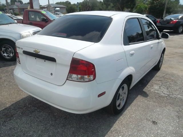 Chevrolet Aveo 2005 photo 3