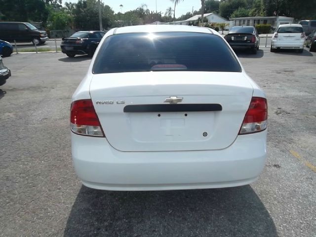 Chevrolet Aveo 2005 photo 4