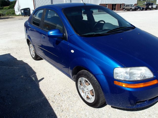 Chevrolet Aveo LE With Leather Sedan