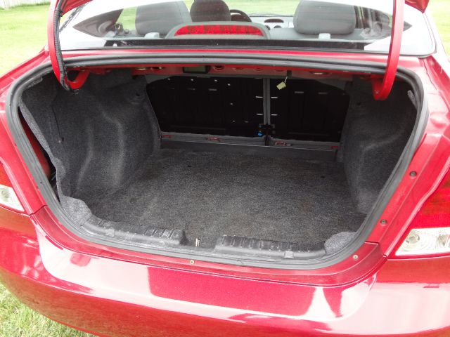 Chevrolet Aveo 2005 photo 3