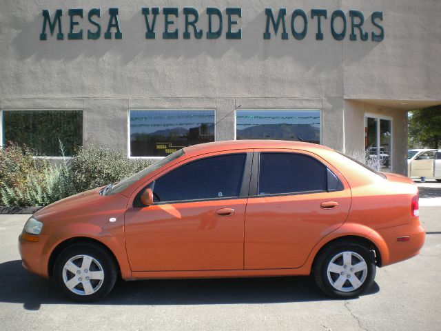 Chevrolet Aveo 3.2 Sedan 4dr Sedan