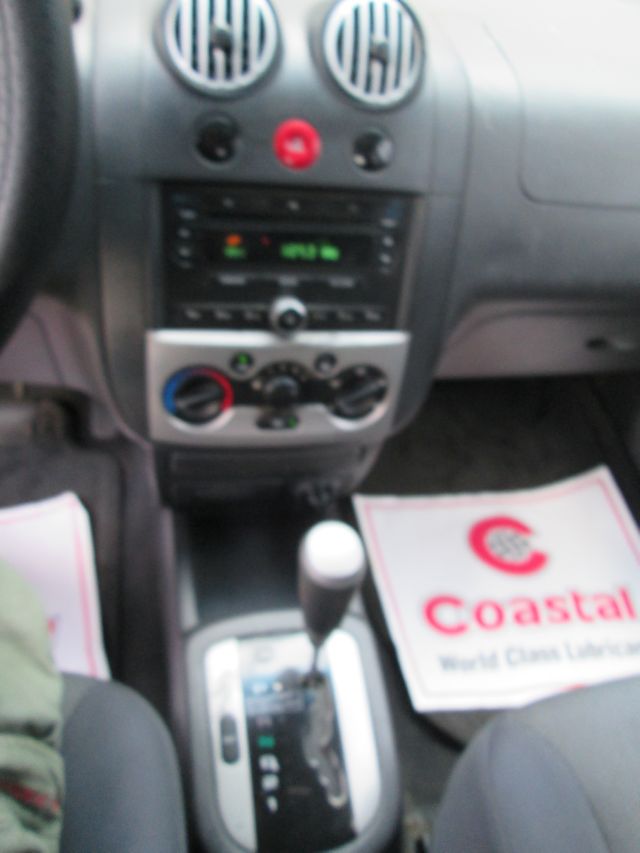 Chevrolet Aveo 2006 photo 2