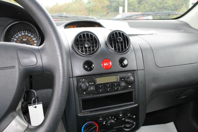 Chevrolet Aveo 2006 photo 2