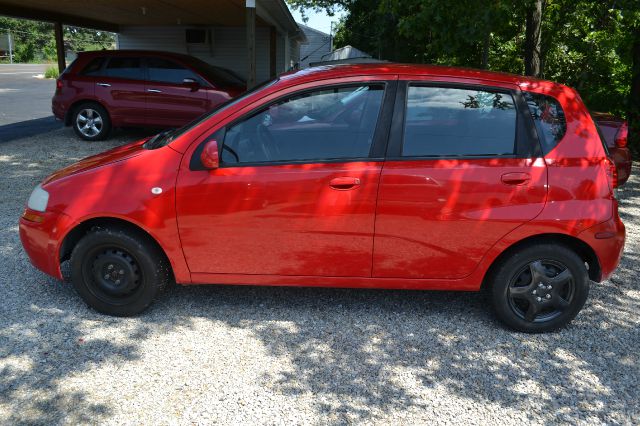 Chevrolet Aveo 2006 photo 2