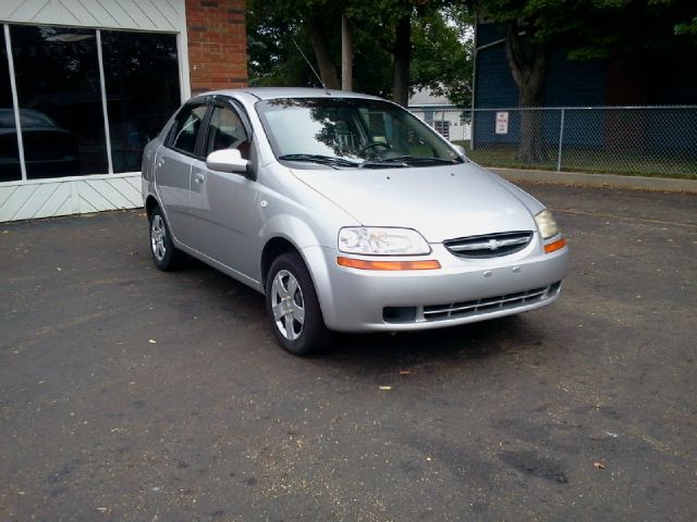 Chevrolet Aveo LE With Leather Sedan