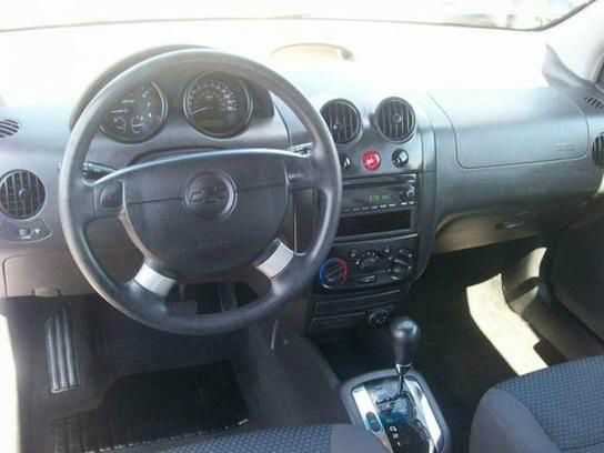 Chevrolet Aveo Slt2500crew Hatchback