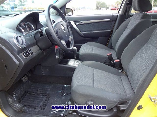 Chevrolet Aveo 2008 photo 2