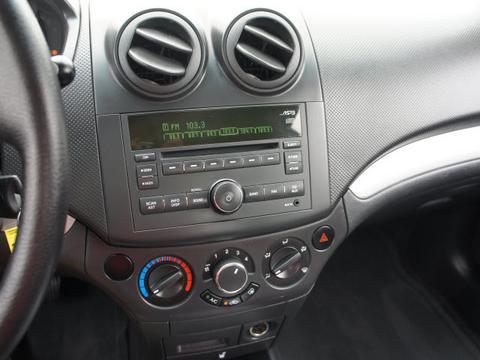 Chevrolet Aveo 2010 photo 1