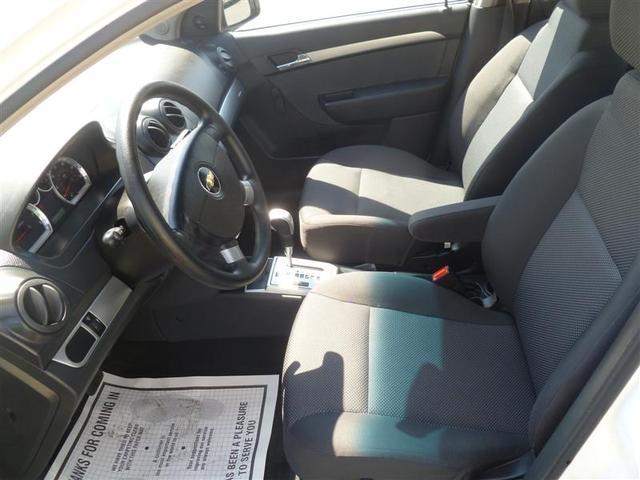 Chevrolet Aveo 2010 photo 5