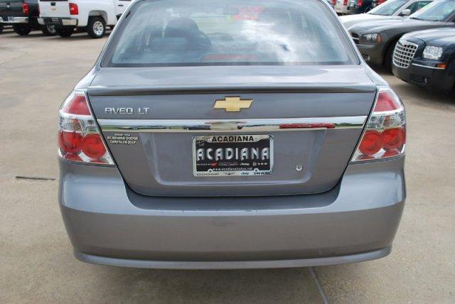 Chevrolet Aveo 2010 photo 3