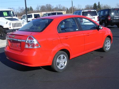 Chevrolet Aveo 2010 photo 3