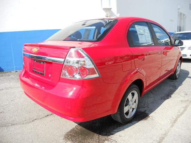 Chevrolet Aveo 2010 photo 3