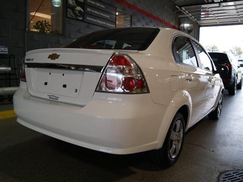 Chevrolet Aveo 2010 photo 1