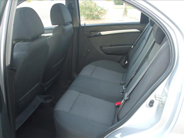 Chevrolet Aveo 2010 photo 4