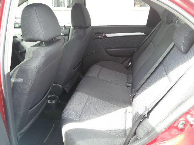 Chevrolet Aveo 2010 photo 2