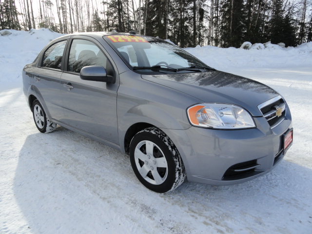 Chevrolet Aveo 2010 photo 2