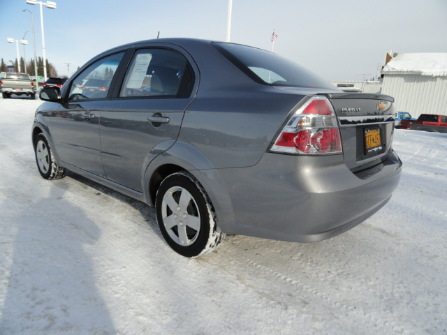 Chevrolet Aveo 2010 photo 4