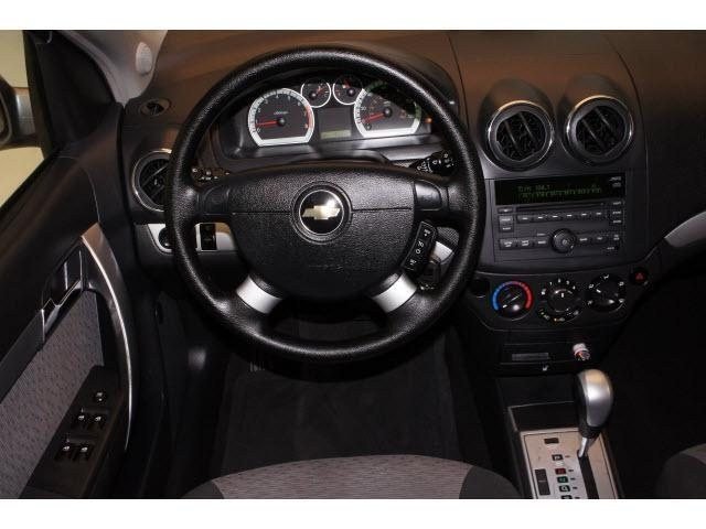 Chevrolet Aveo 2010 photo 4