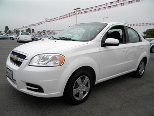 Chevrolet Aveo 2010 photo 2