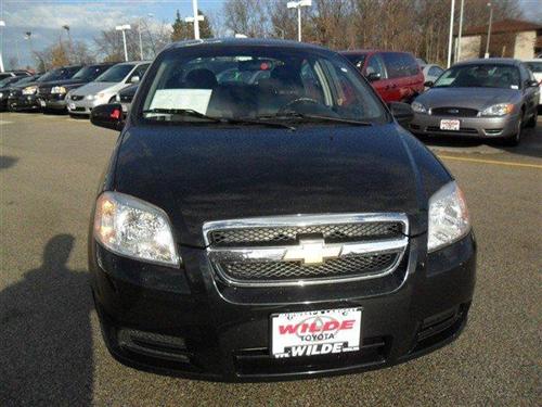 Chevrolet Aveo 2010 photo 2