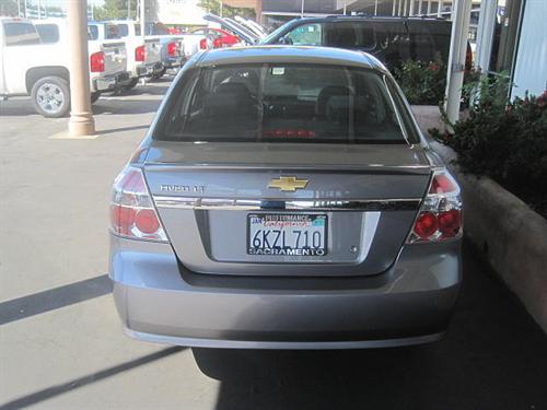 Chevrolet Aveo 2010 photo 2