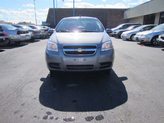 Chevrolet Aveo 2011 photo 3