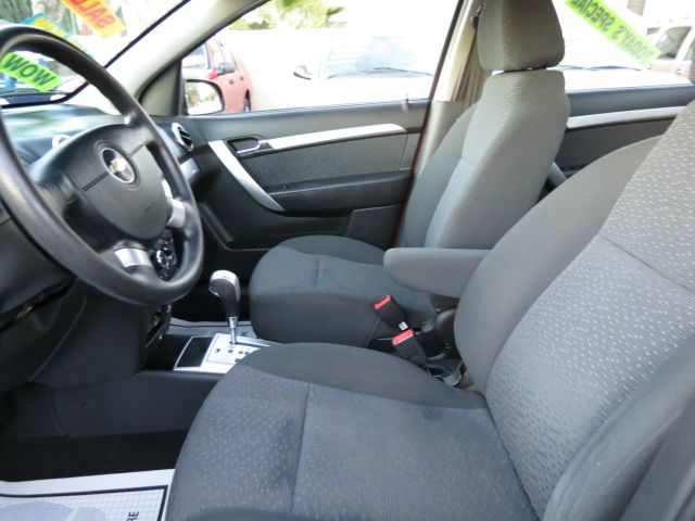 Chevrolet Aveo 2011 photo 3