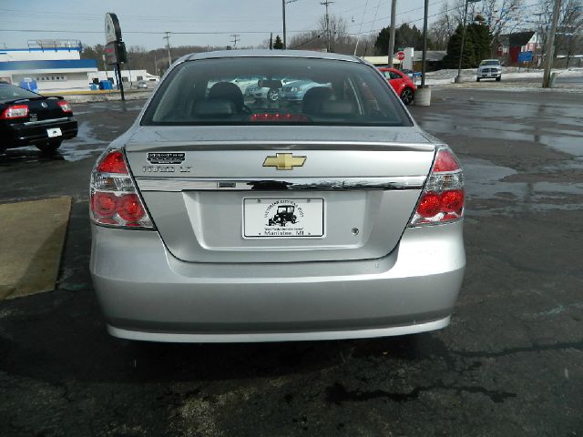 Chevrolet Aveo 4.2 Quattro Tiptronic Sedan