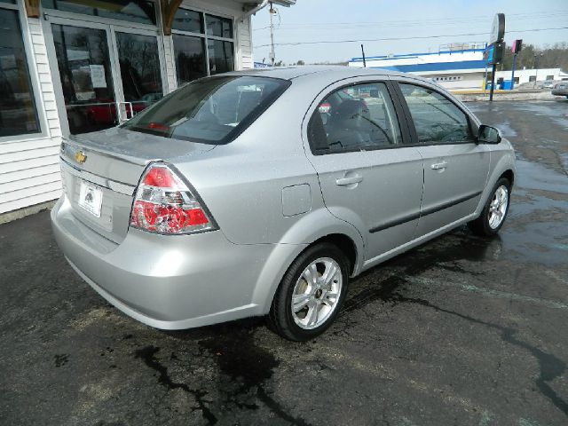 Chevrolet Aveo 2011 photo 1