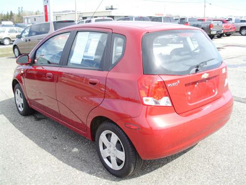 Chevrolet Aveo5 2007 photo 4