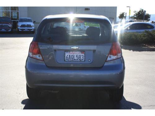 Chevrolet Aveo5 2007 photo 1