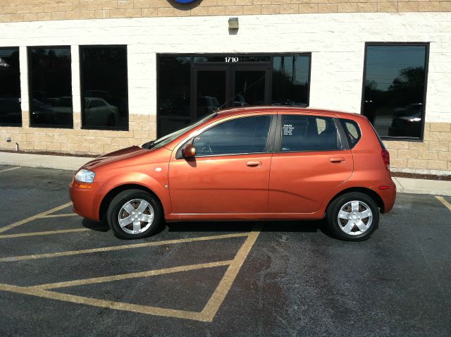Chevrolet Aveo5 2007 photo 3