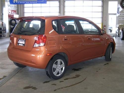 Chevrolet Aveo5 2007 photo 2