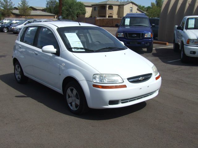 Chevrolet Aveo5 2007 photo 4